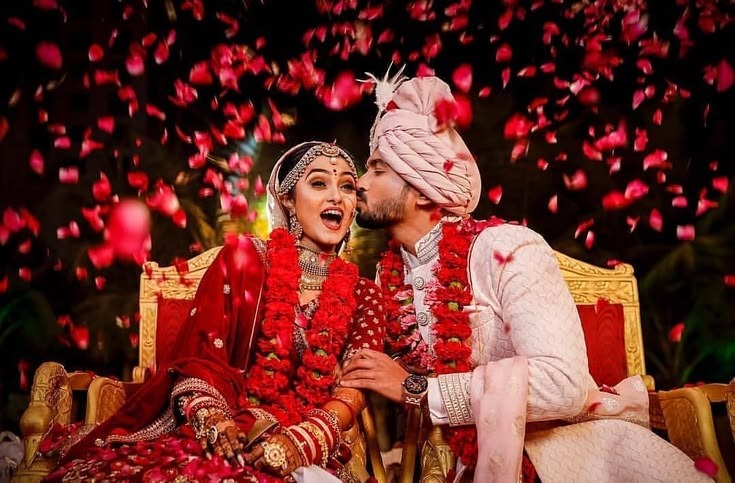 Exquisite Indian Wedding Couple Celebration